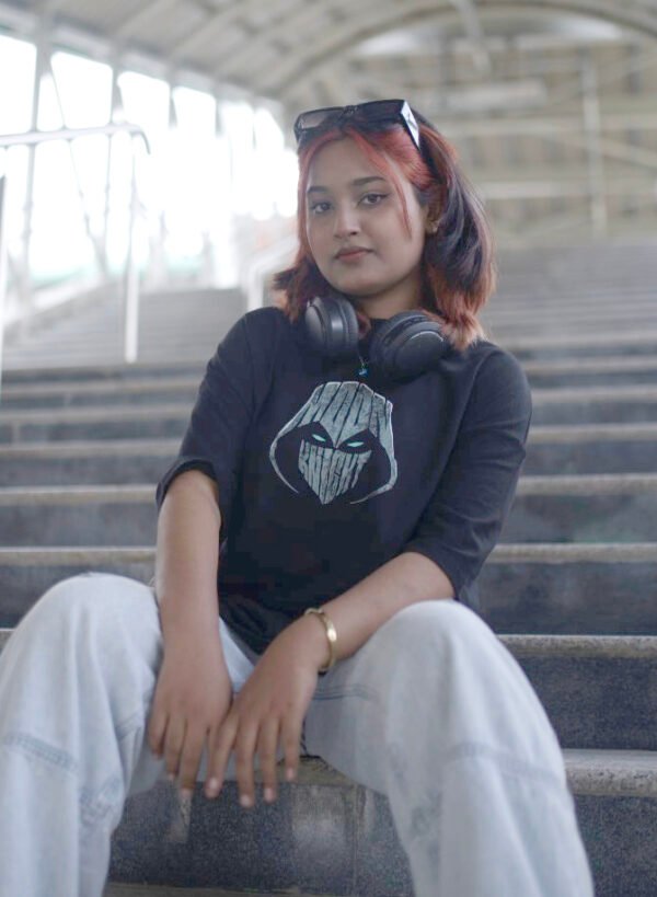 Moonlight Font Moonlight Oversized Graphic T-Shirt